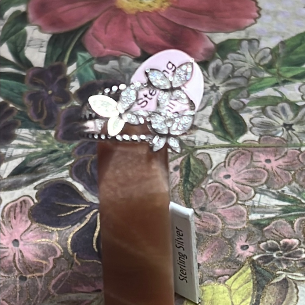 Intricate Silver Butterfly Openwork Ring - Picture 3 of 11